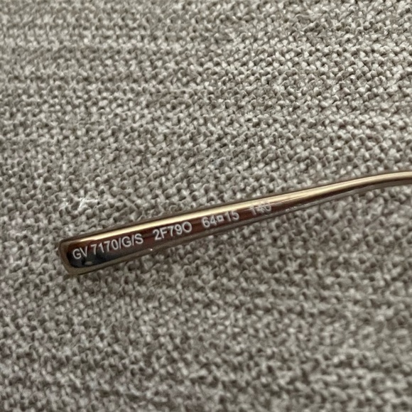 NWOT GIVENCHY oval oversized aviators - Picture 10 of 10